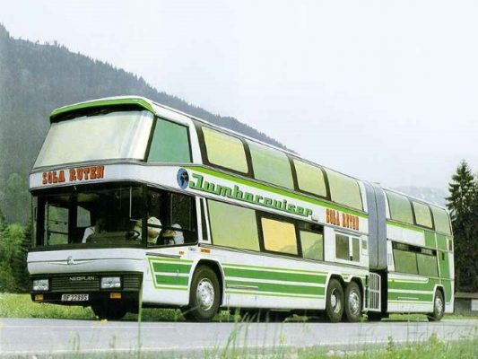 The Longest And Most Spacious Buses In The World Inpic Net