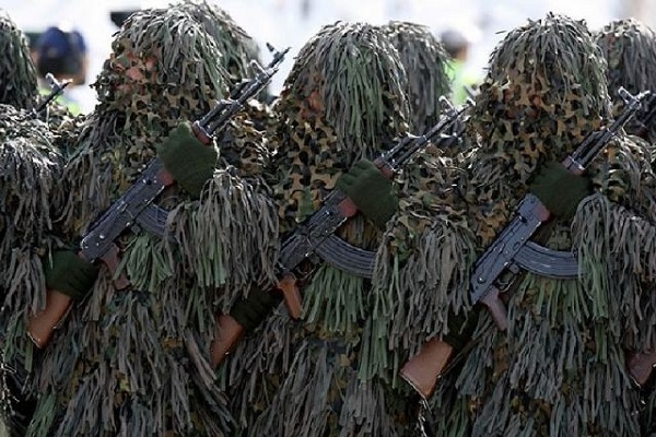 10 kinds of the most unusual military uniforms