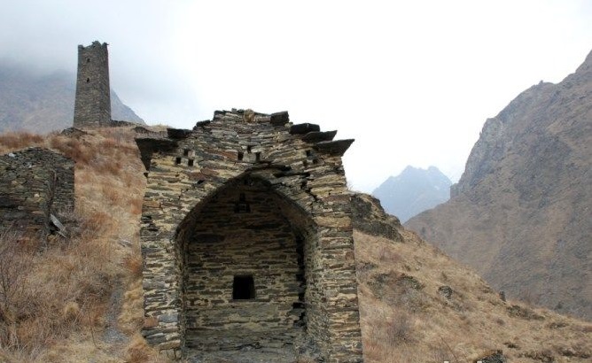 Tsoi-Pede necropolis: spectacular images of the "dead city" in Chechnya