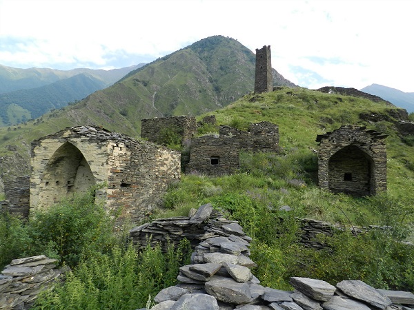 Tsoi-Pede necropolis: spectacular images of the "dead city" in Chechnya