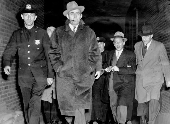 How Jewish mafia quietly took over the world