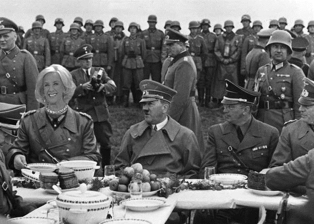 Tyrants’ dinners: what the famous dictators of the world were eating