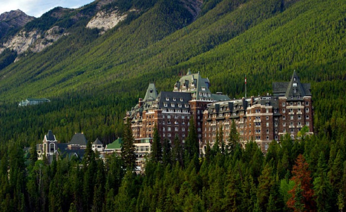 15 most mysterious hotels in the world