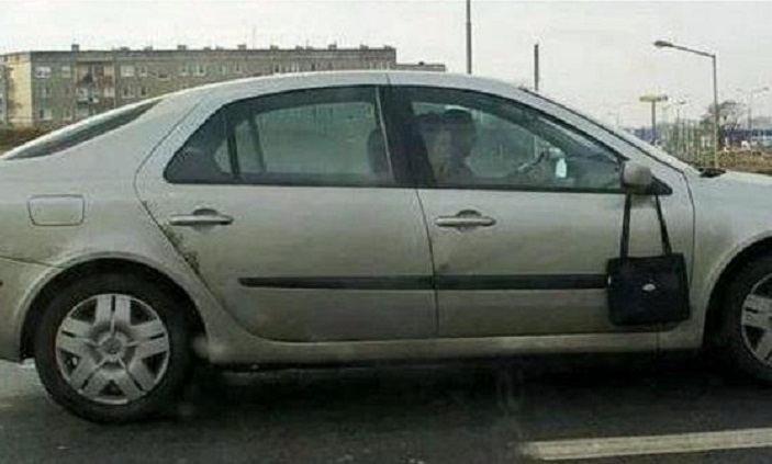 Driving woman, 25 FUNNY PHOTOS