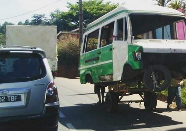 Photoreport from the life of Antananarivo - the most backward city in the world (20 photos)