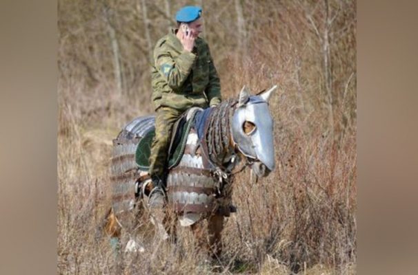 Служил сергей зверев в армии служил фото