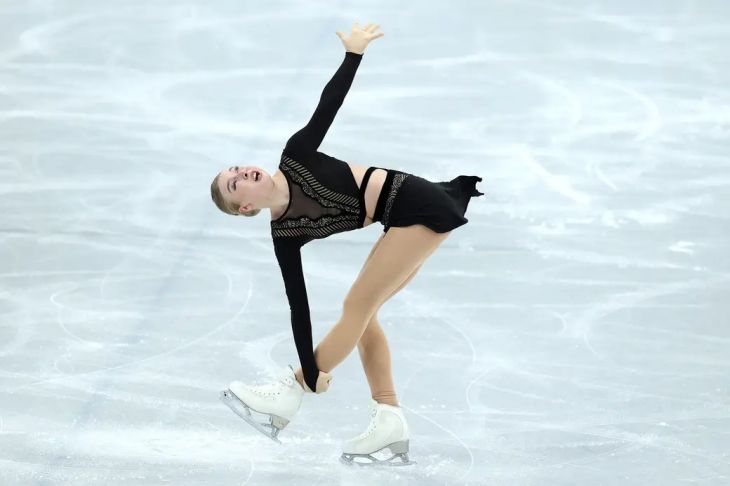 Gleeful Glides: A Collection of Hilarious Figure Skating Photos - Page ...